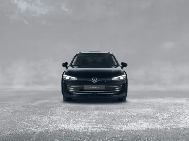 Volkswagen Passat view 3