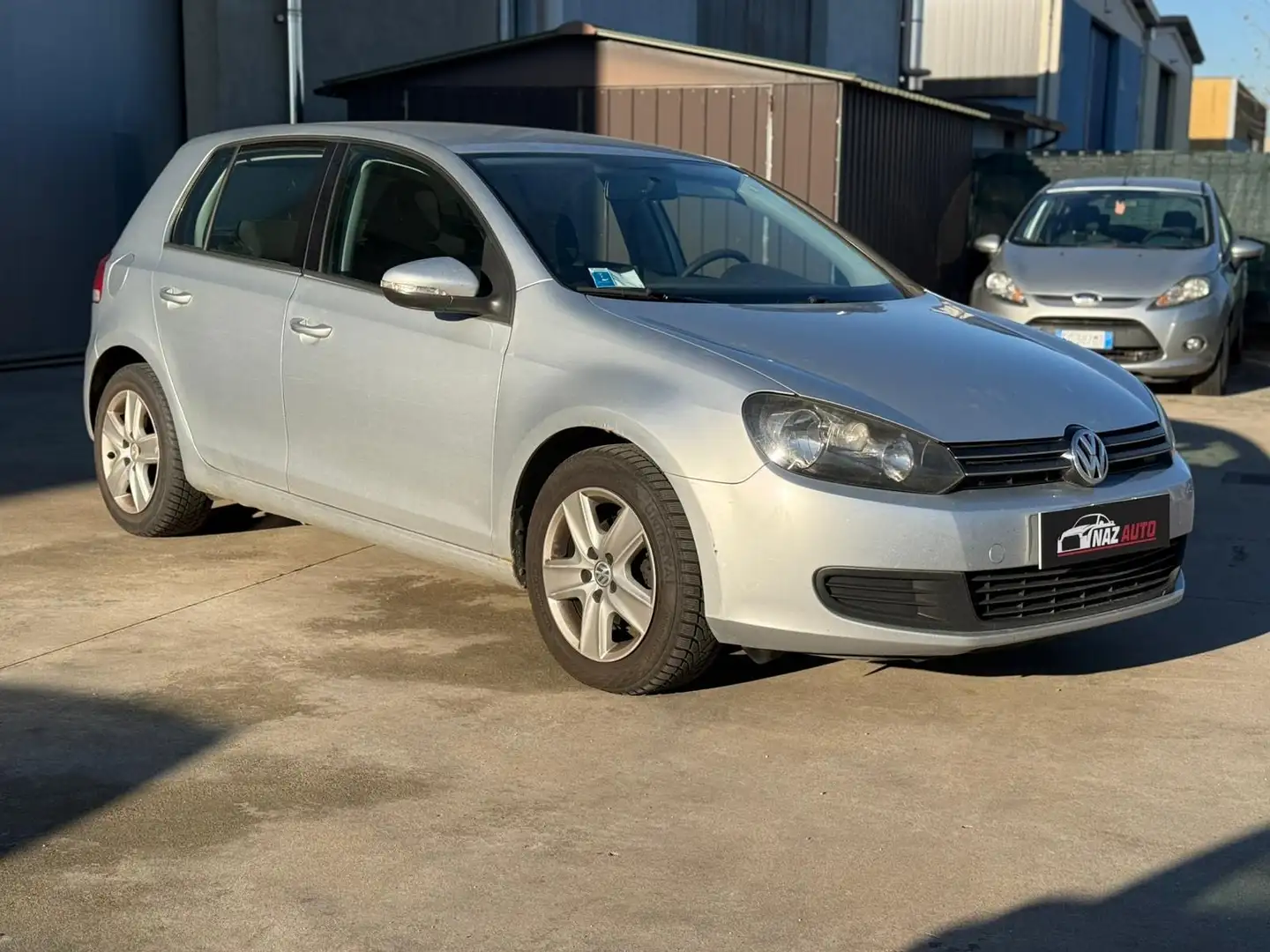 Volkswagen Golf 5p 1.6 Comfortline - 2