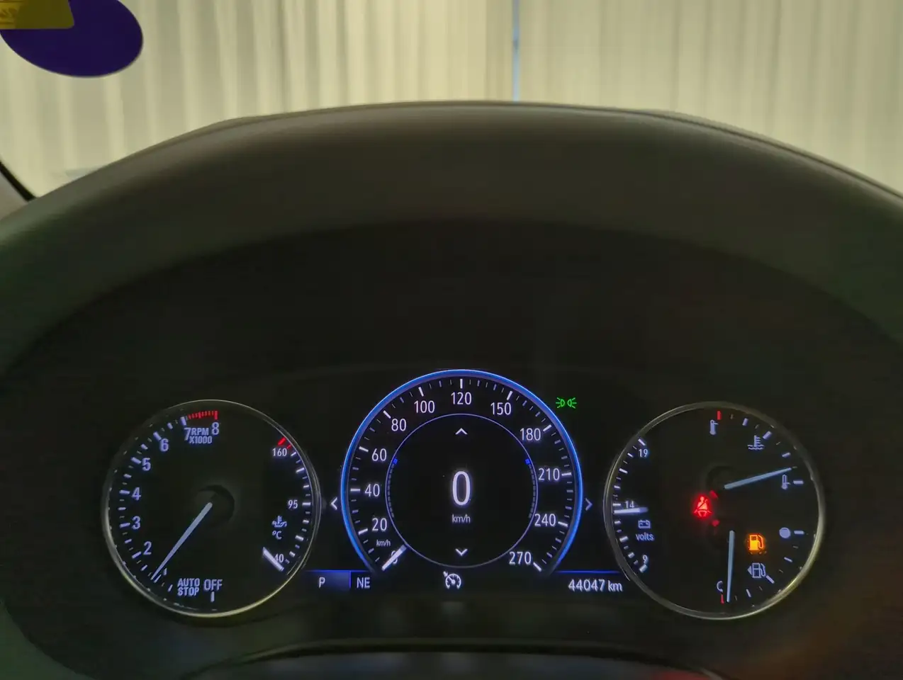 Buick Enclave снимка Buick Enclave