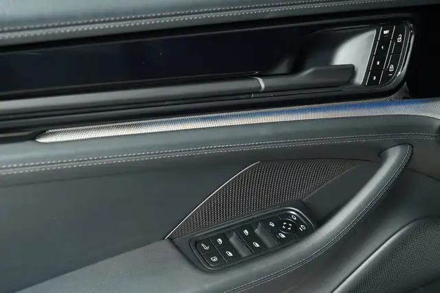 Porsche Panamera 4S E-Hybrid Ansicht 18