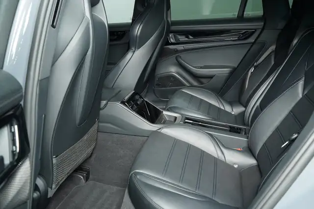 Porsche Panamera 4S E-Hybrid Ansicht 17