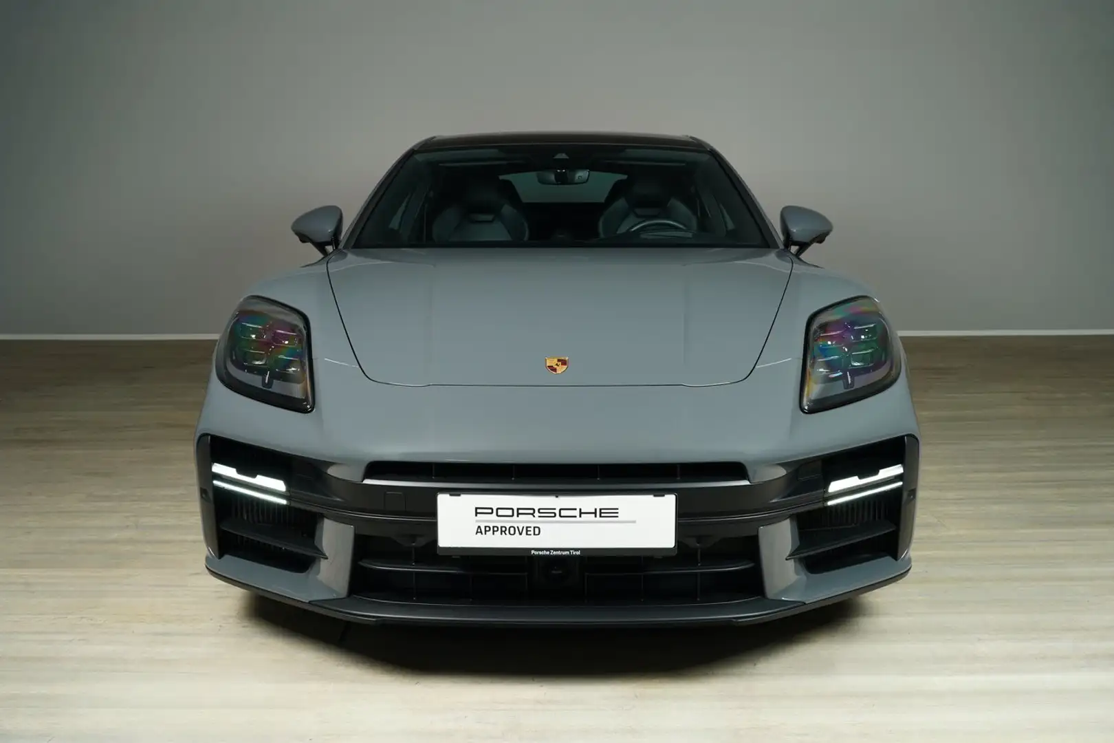 Porsche Panamera 4S E-Hybrid Grau - 2