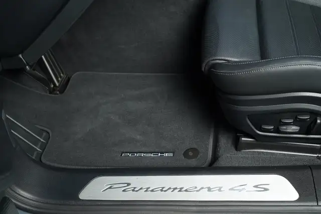 Porsche Panamera 4S E-Hybrid Ansicht 20