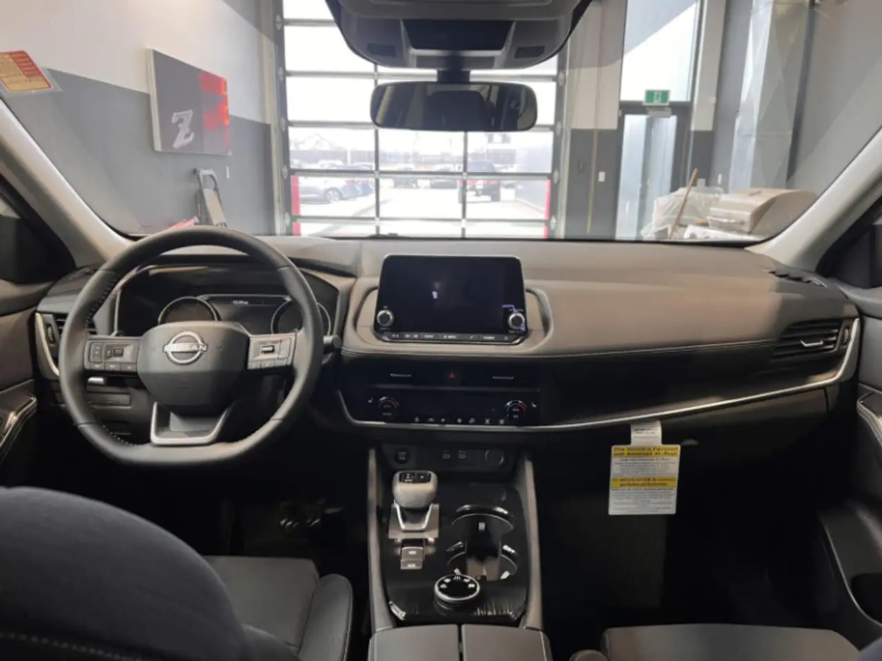 Nissan Rogue снимка Nissan Rogue