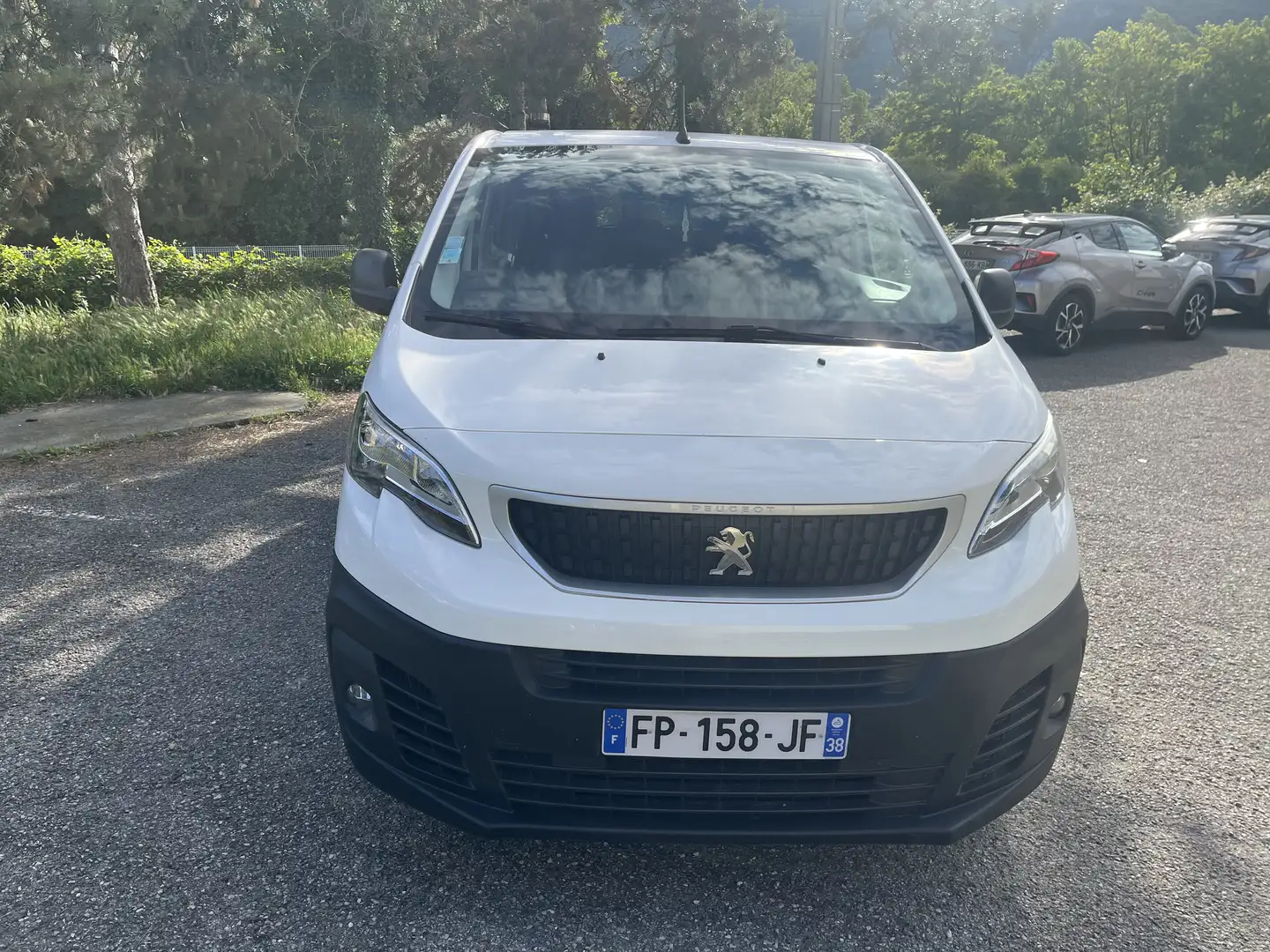 Peugeot e-Traveller STANDARD ACTIVE Weiß - 1