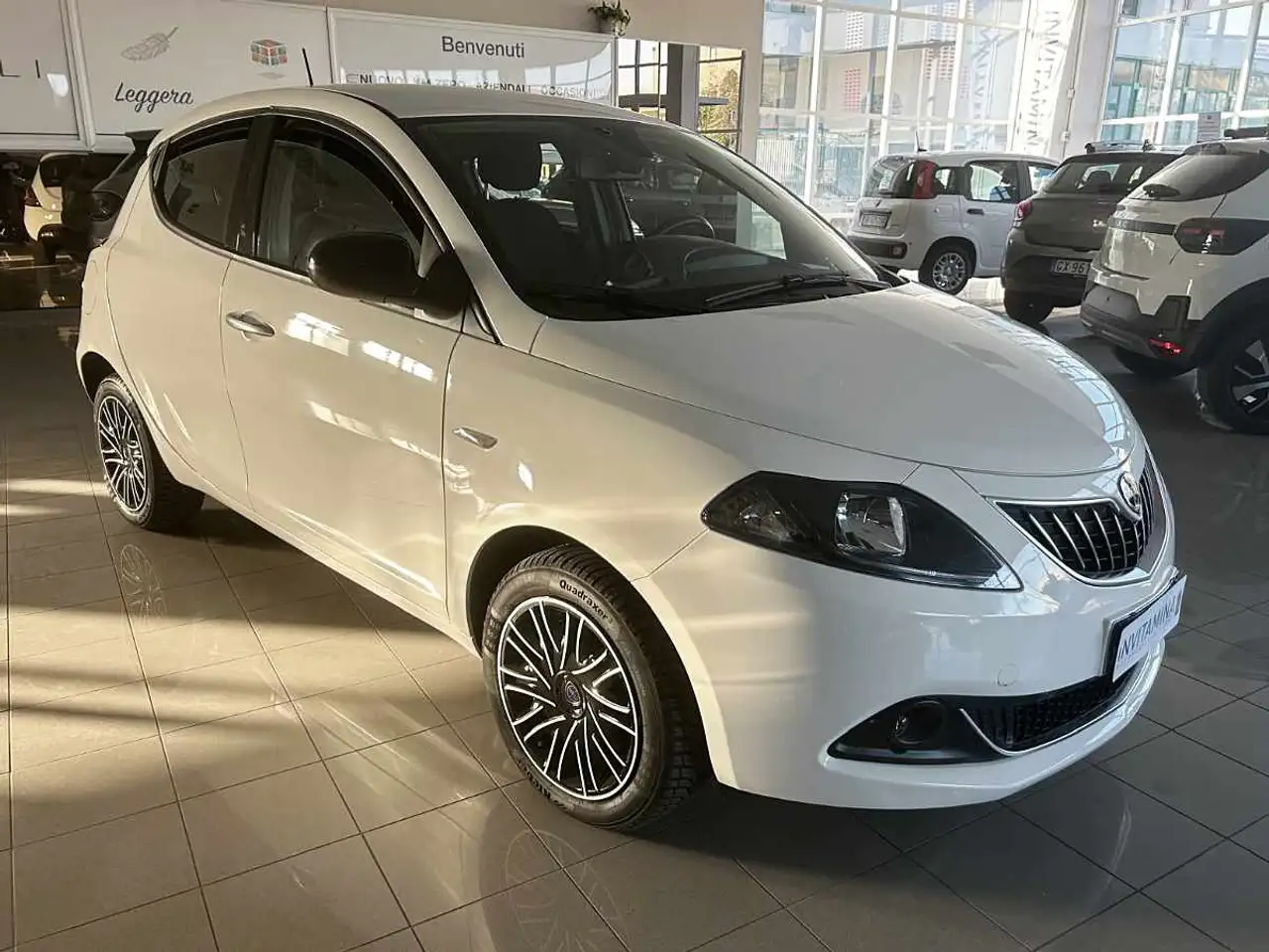 Lancia Ypsilon