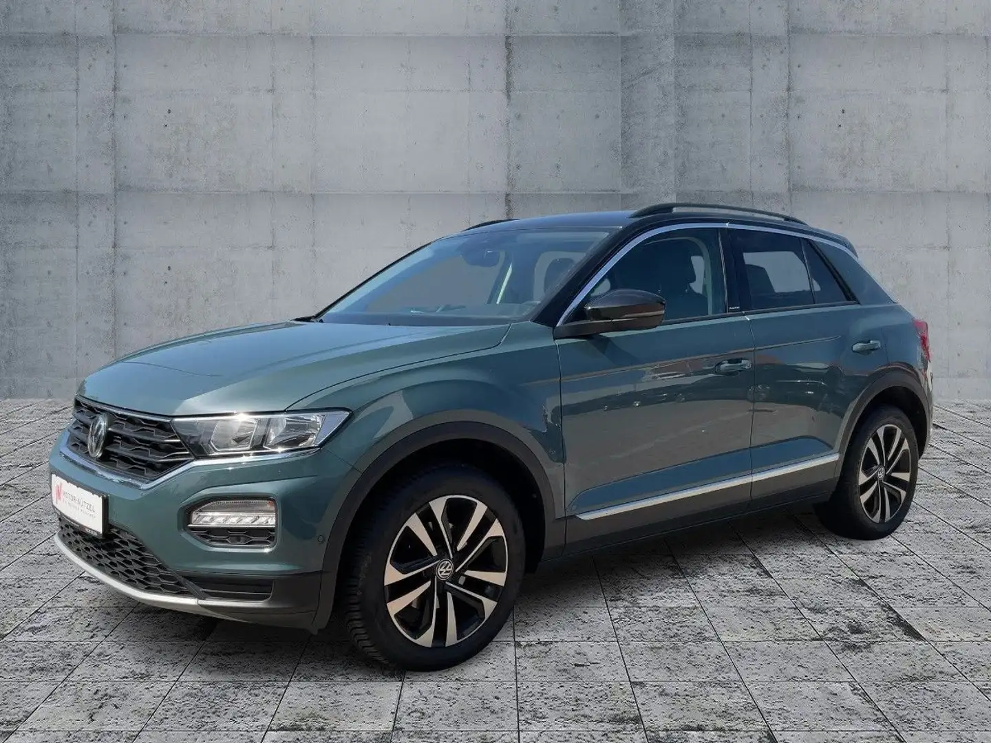 Volkswagen T-Roc 1.6 TDI IQ.DRIVE ACC+NAV+SHZ+RFK+DAB+PLA Blauw - 2