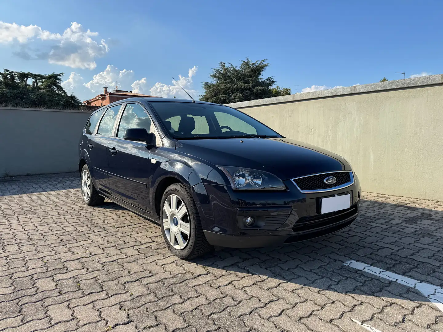 Ford Focus Focus Style Wagon 1.8 tdci 115cv Azul - 1