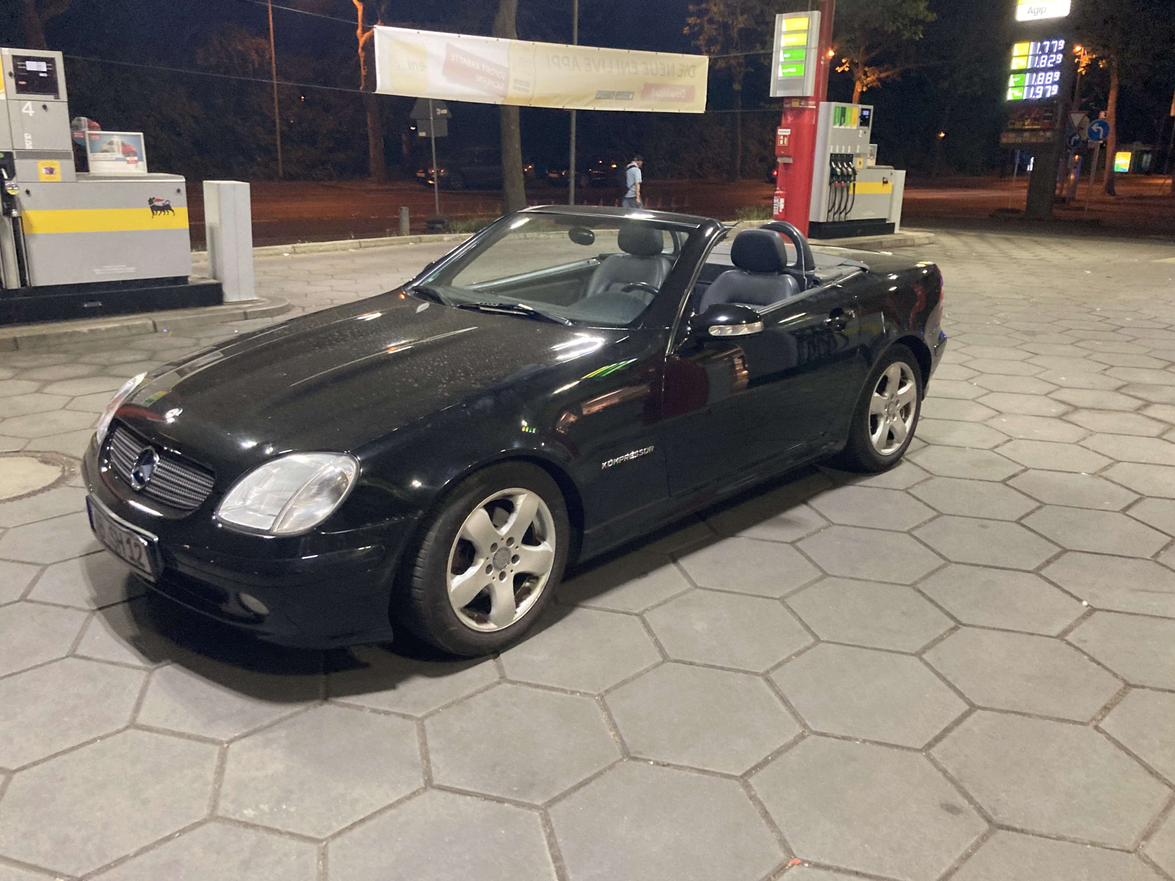 Second hand Mercedes Benz Slk-Class 200
