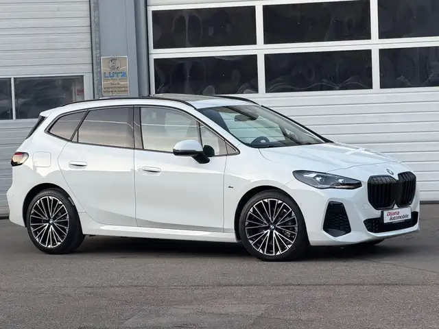 BMW 223 d xDrive Active Tourer M Sport VOLL UVP71EUR