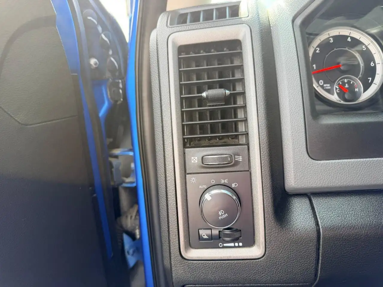 RAM 1500 photo RAM 1500