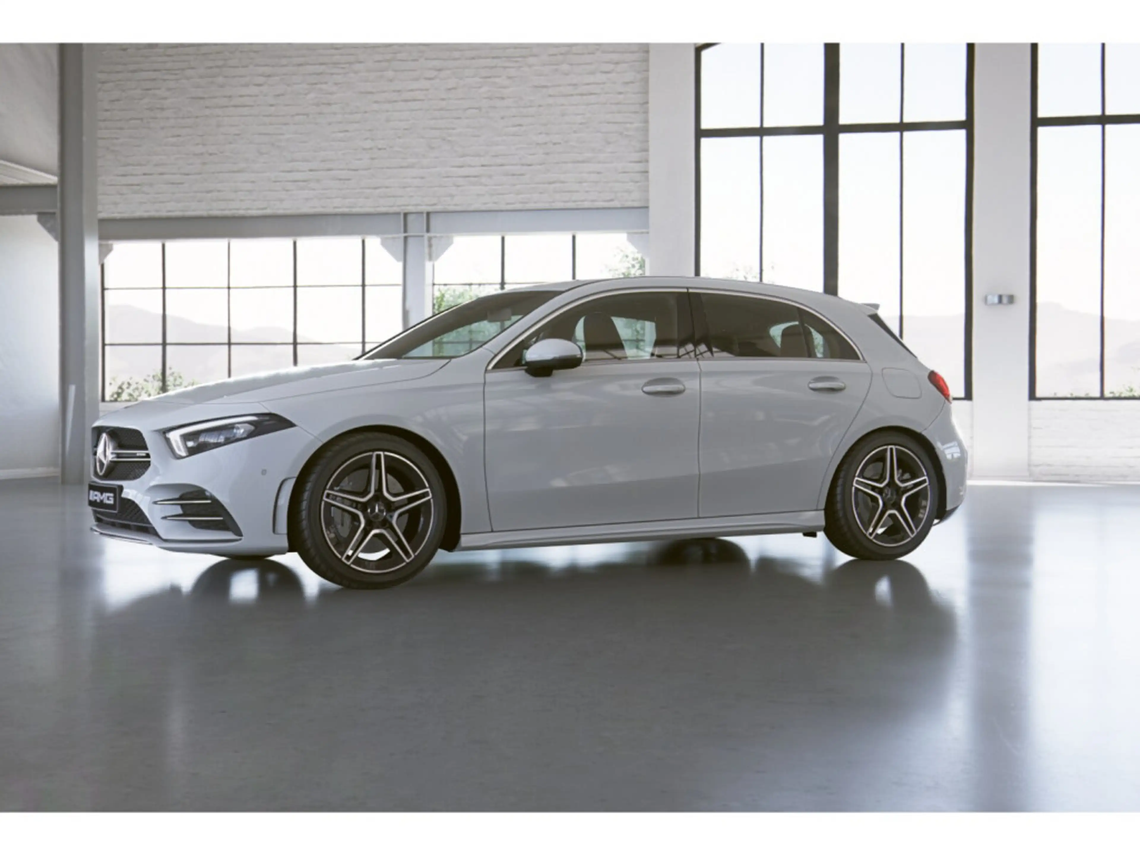Mercedes-Benz A 35 AMG 4M AHK MULTIB. HUD LED 360° NAVI SHZ — photo 14