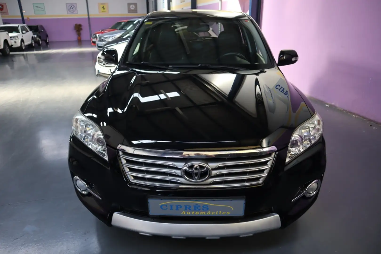 Toyota RAV 4 2.2D-CAT Executive 4x4 CS AutoDrive Nero - 2