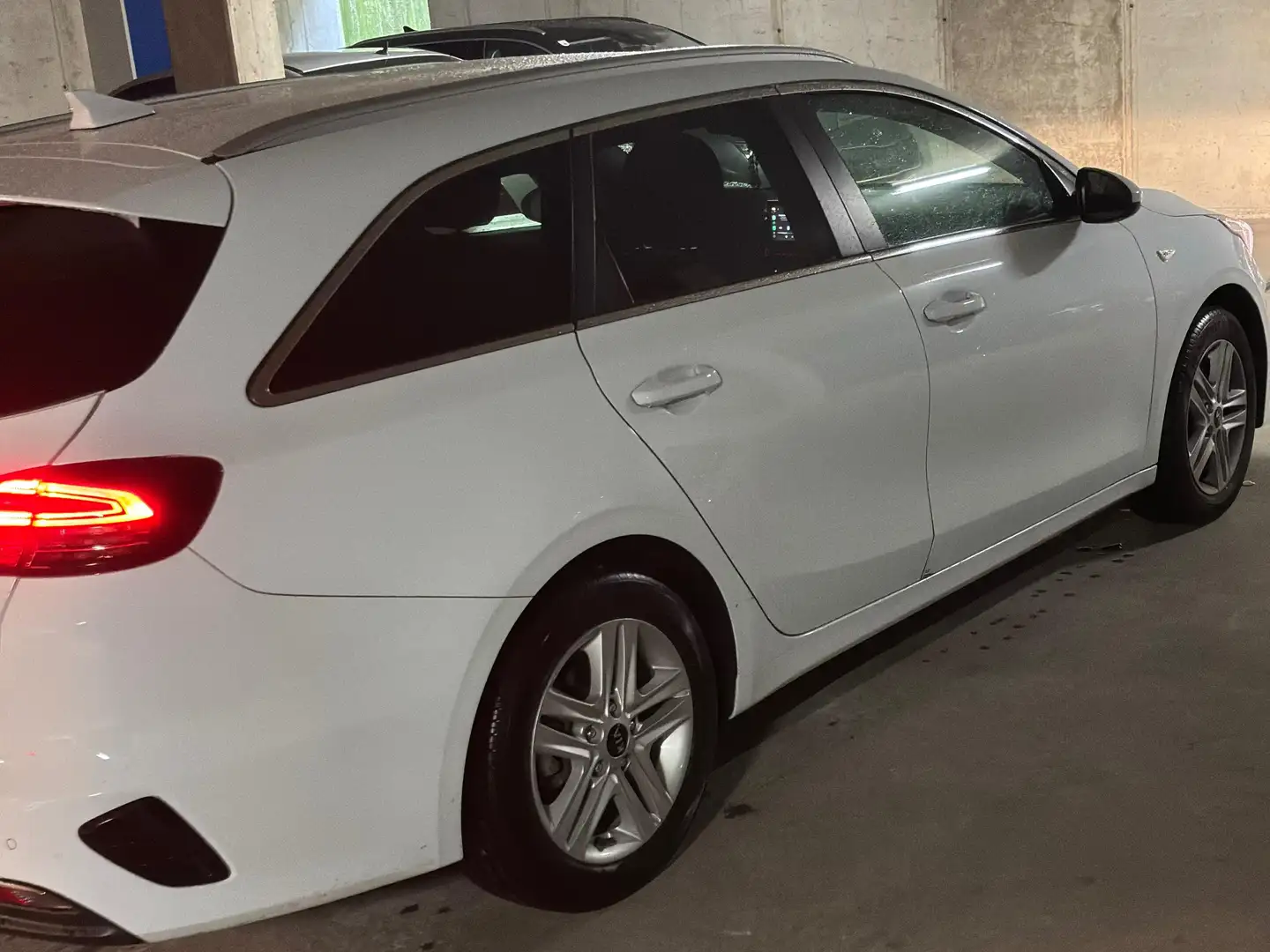 Kia Ceed / cee'd Tourer 1.0 T-GDi Eco-Dynamics GT Line 120 - 2