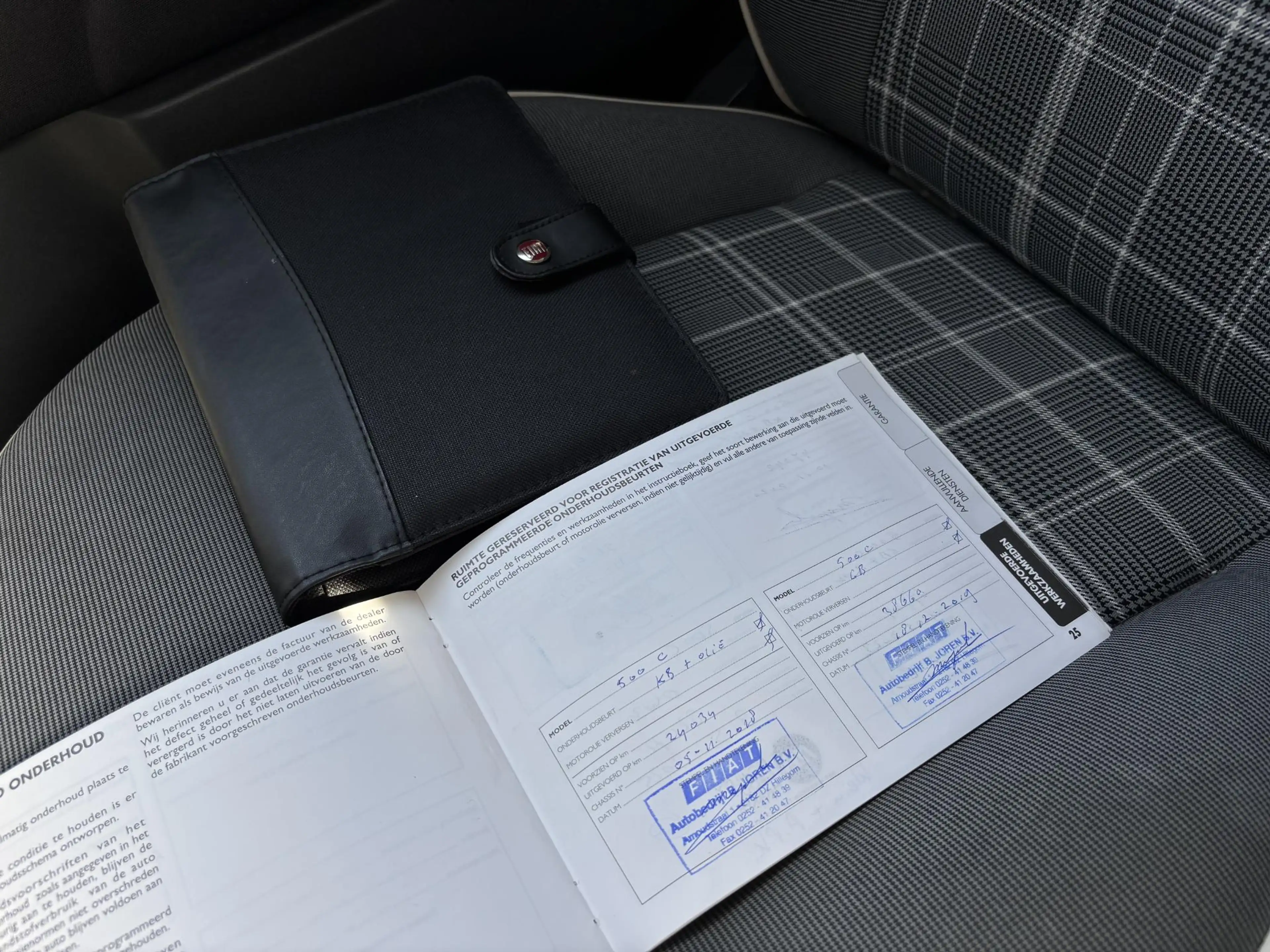 Fiat 500C 0.9 TwinAir Turbo Lounge — photo 14