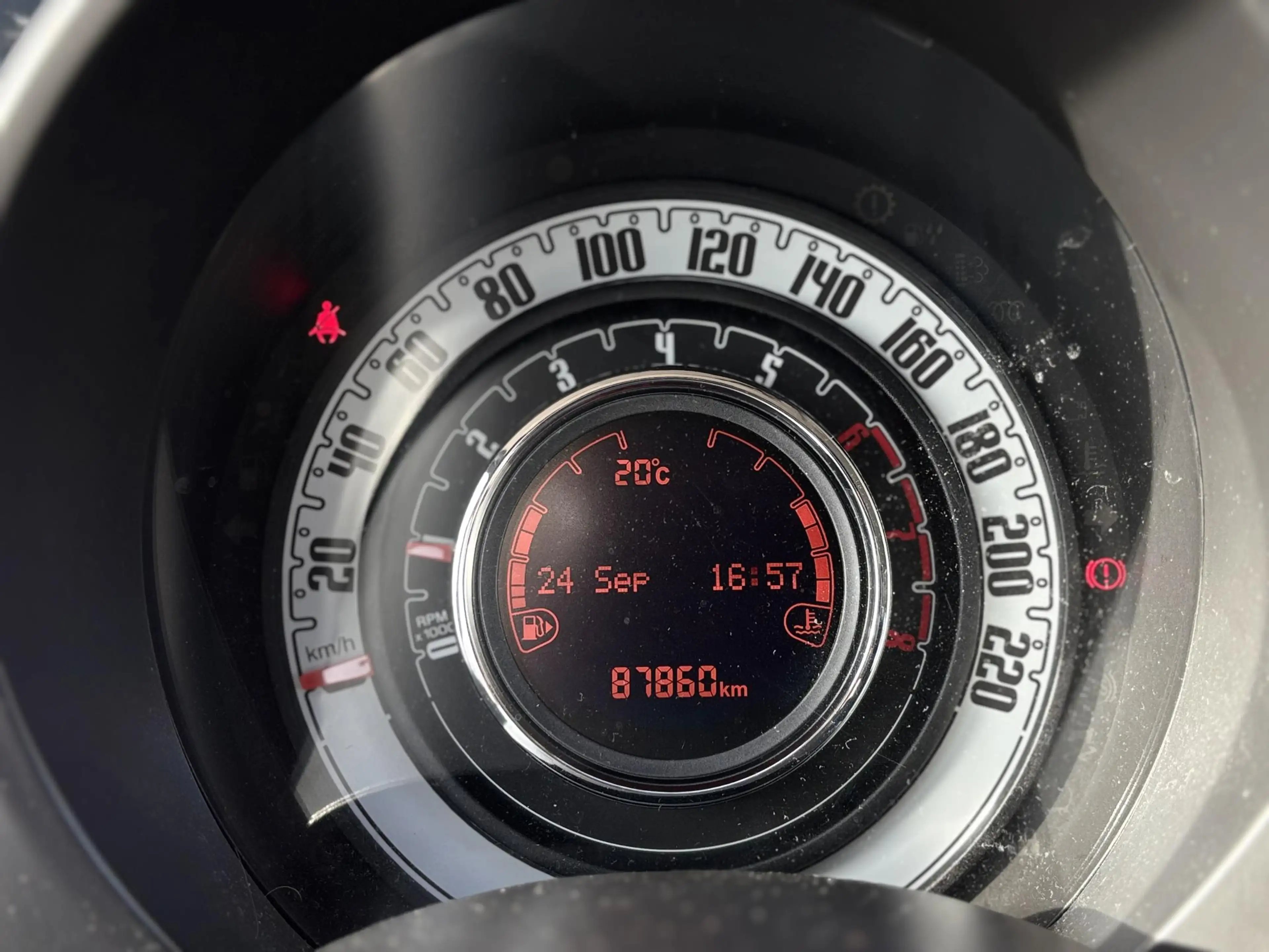 Fiat 500C 0.9 TwinAir Turbo Lounge — photo 8