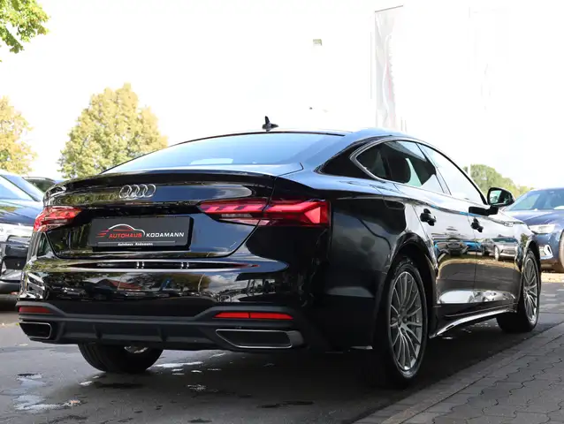 Audi A5 view 11