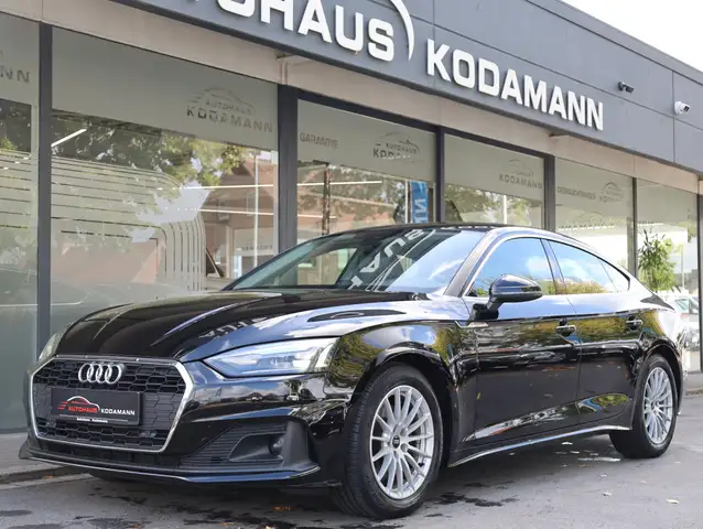 Audi A5 view 6