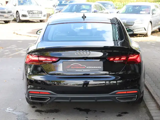 Audi A5 view 9