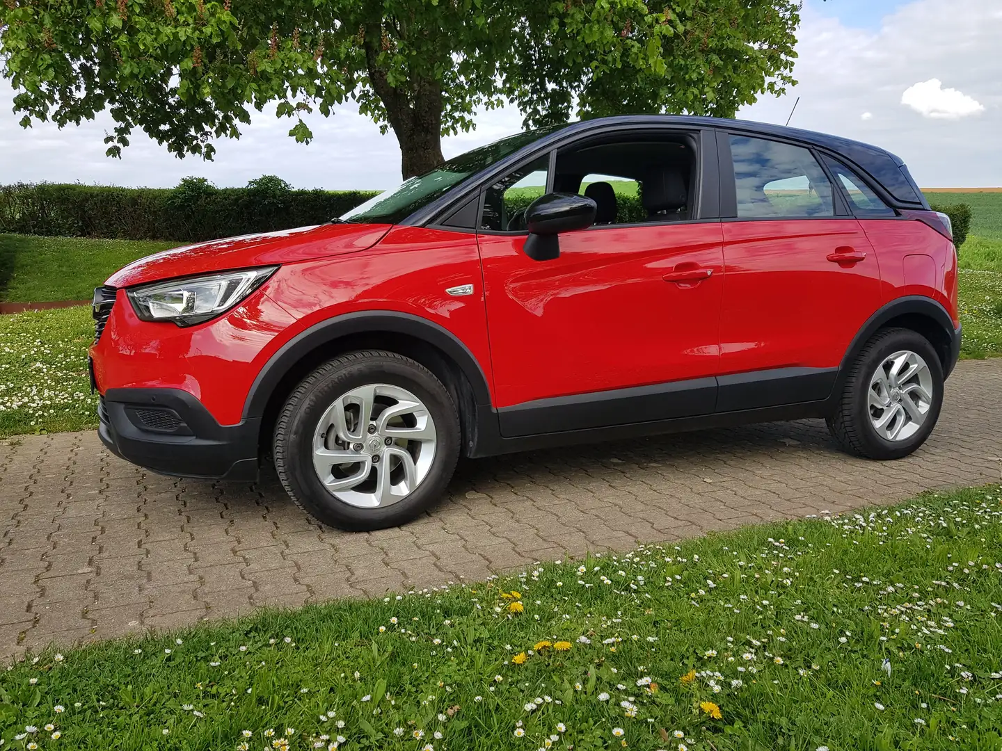 Opel Crossland X Rot - 1