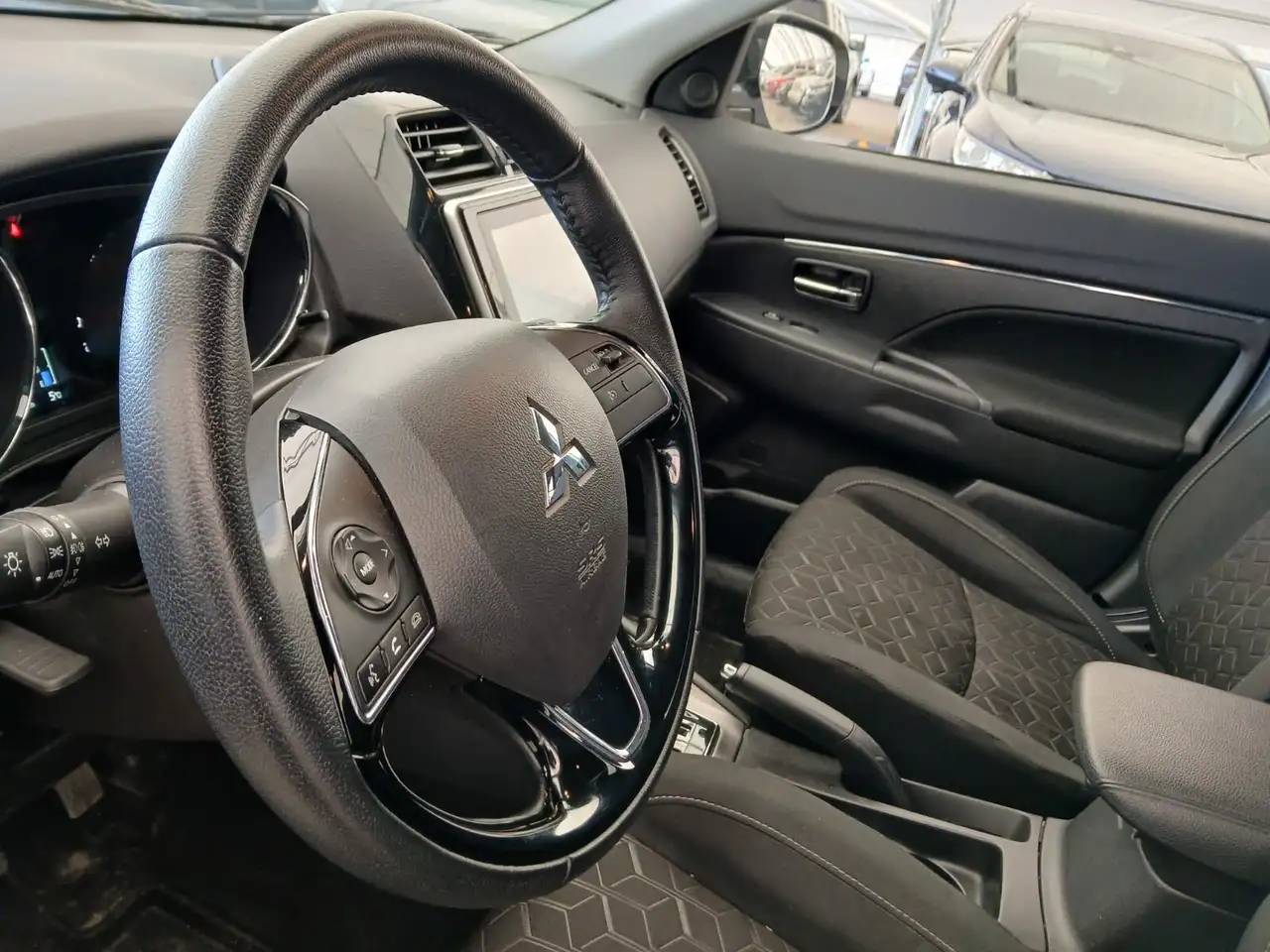Mitsubishi RVR снимка Mitsubishi RVR