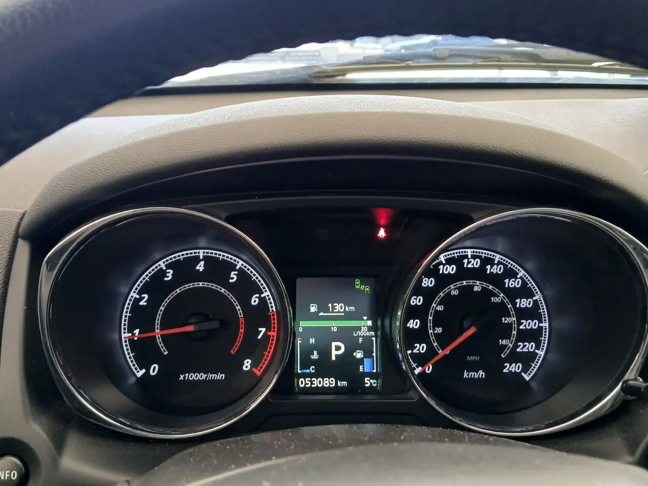 Mitsubishi RVR снимка Mitsubishi RVR