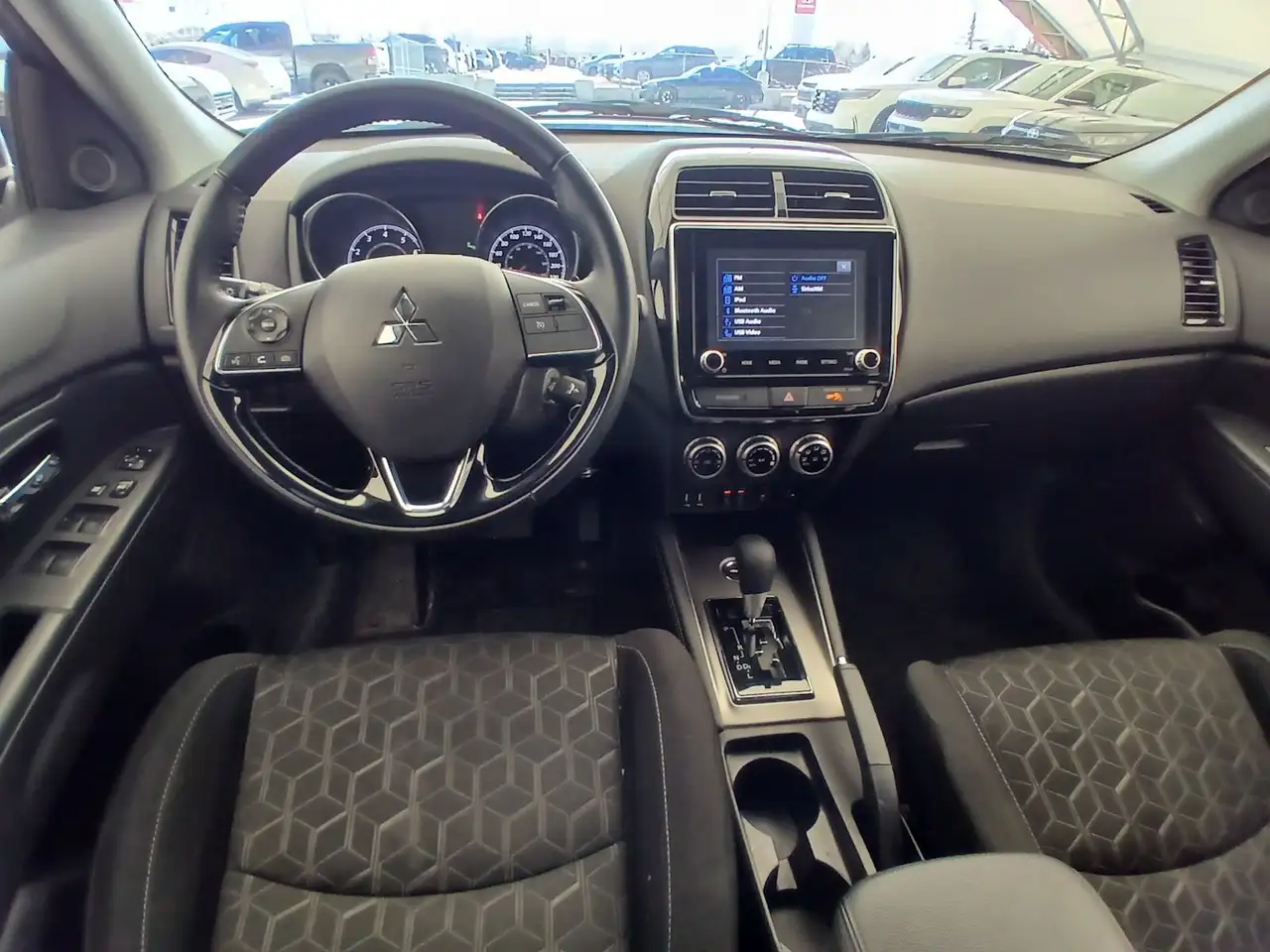 Mitsubishi RVR снимка Mitsubishi RVR
