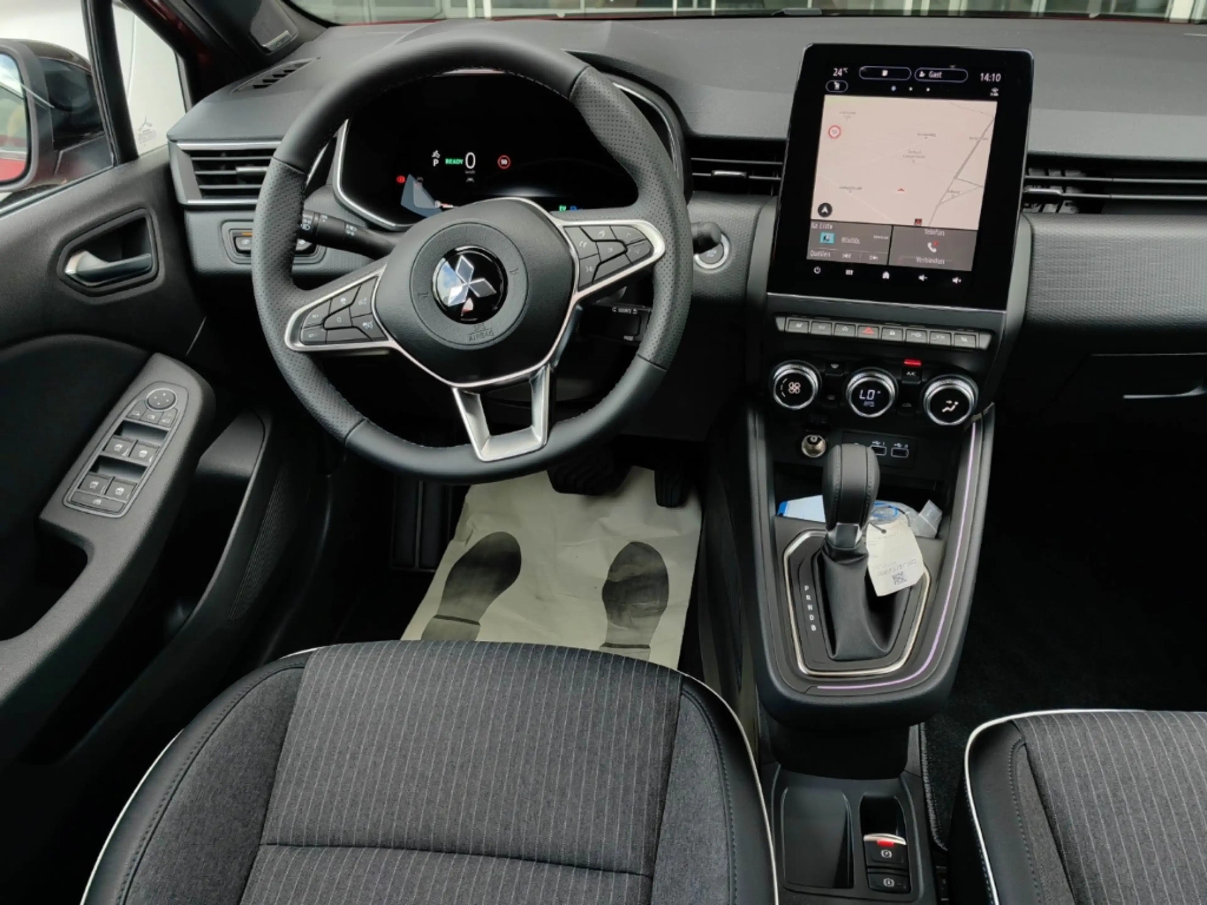Mitsubishi Colt PLUS 1,0 LED Sitzheiz Lenkradheiz Kamera — photo 9