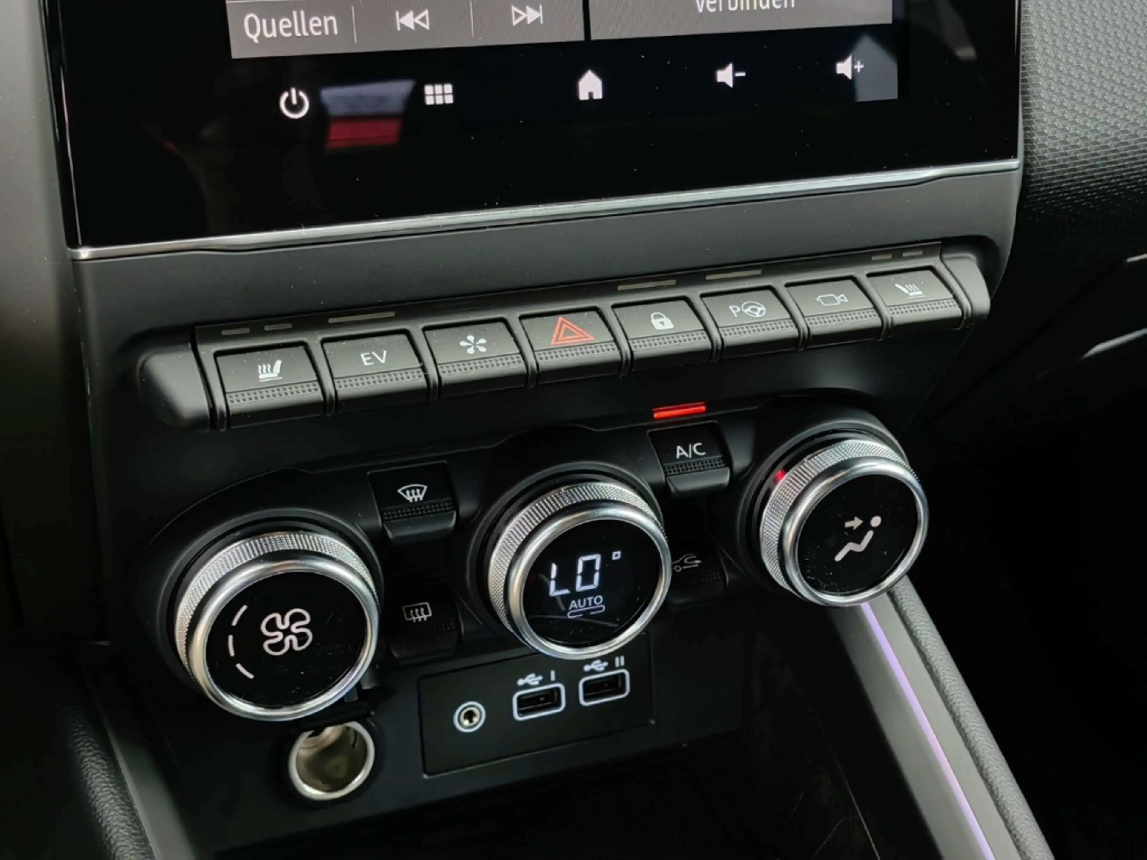 Mitsubishi Colt PLUS 1,0 LED Sitzheiz Lenkradheiz Kamera — photo 11