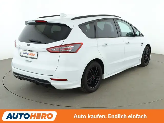 Ford S-Max view 6