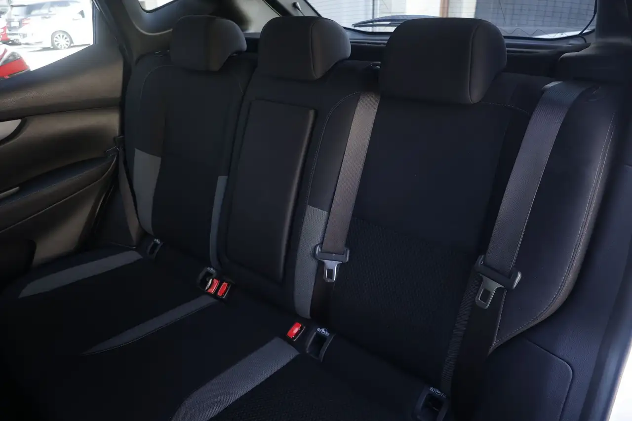 Nissan Qashqai 1.5 dCi 115 Tekna+ DCT 85KW ANNO 2021, миниатюра 3