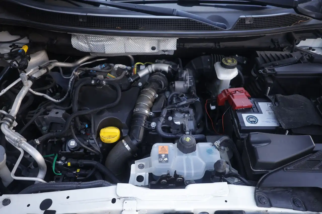 Nissan Qashqai 1.5 dCi 115 Tekna+ DCT 85KW ANNO 2021, миниатюра 20