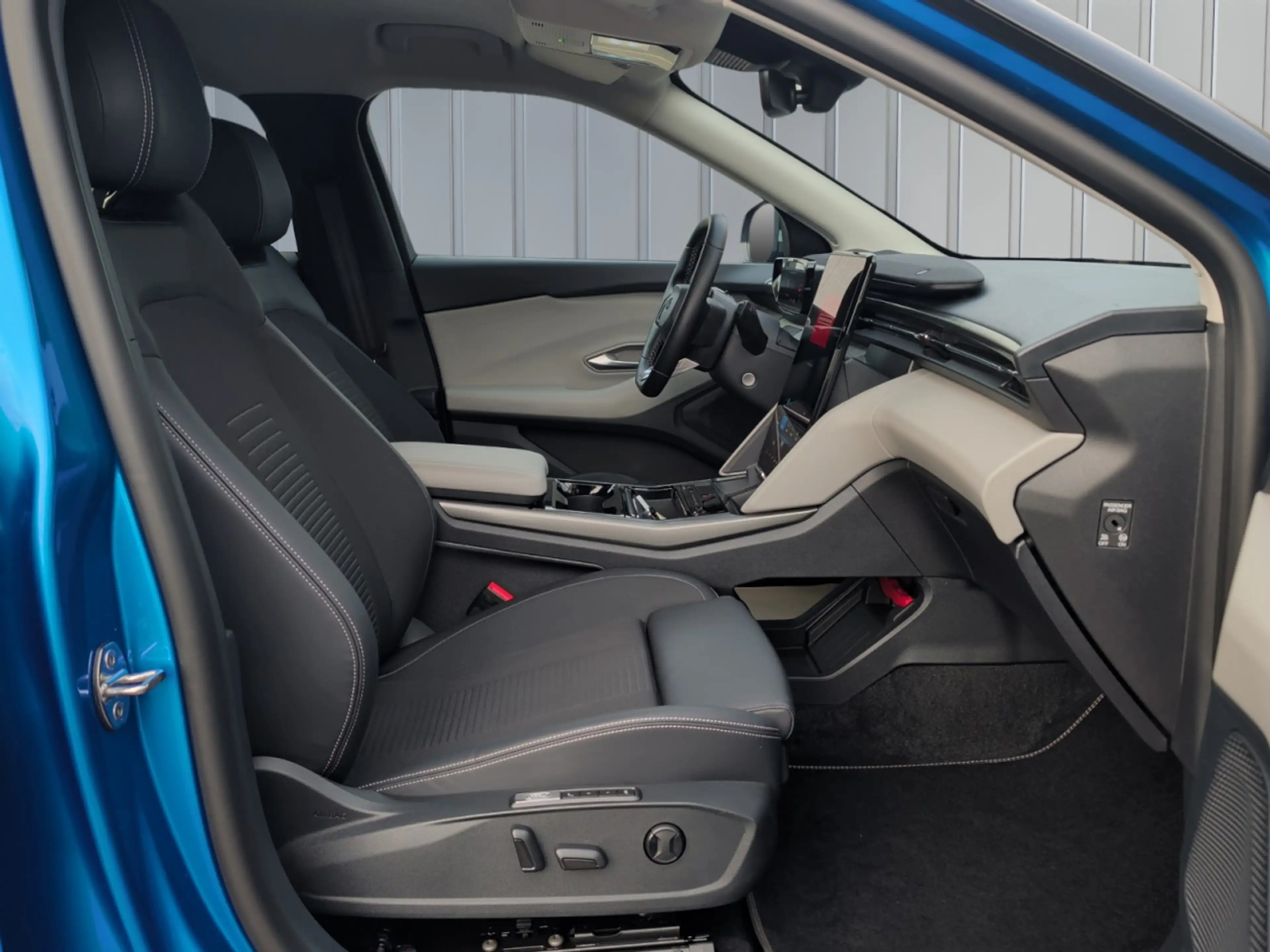 Ford Explorer RWD Extended Range Kamera+KeyFree+ACC Klima Navi — photo 11