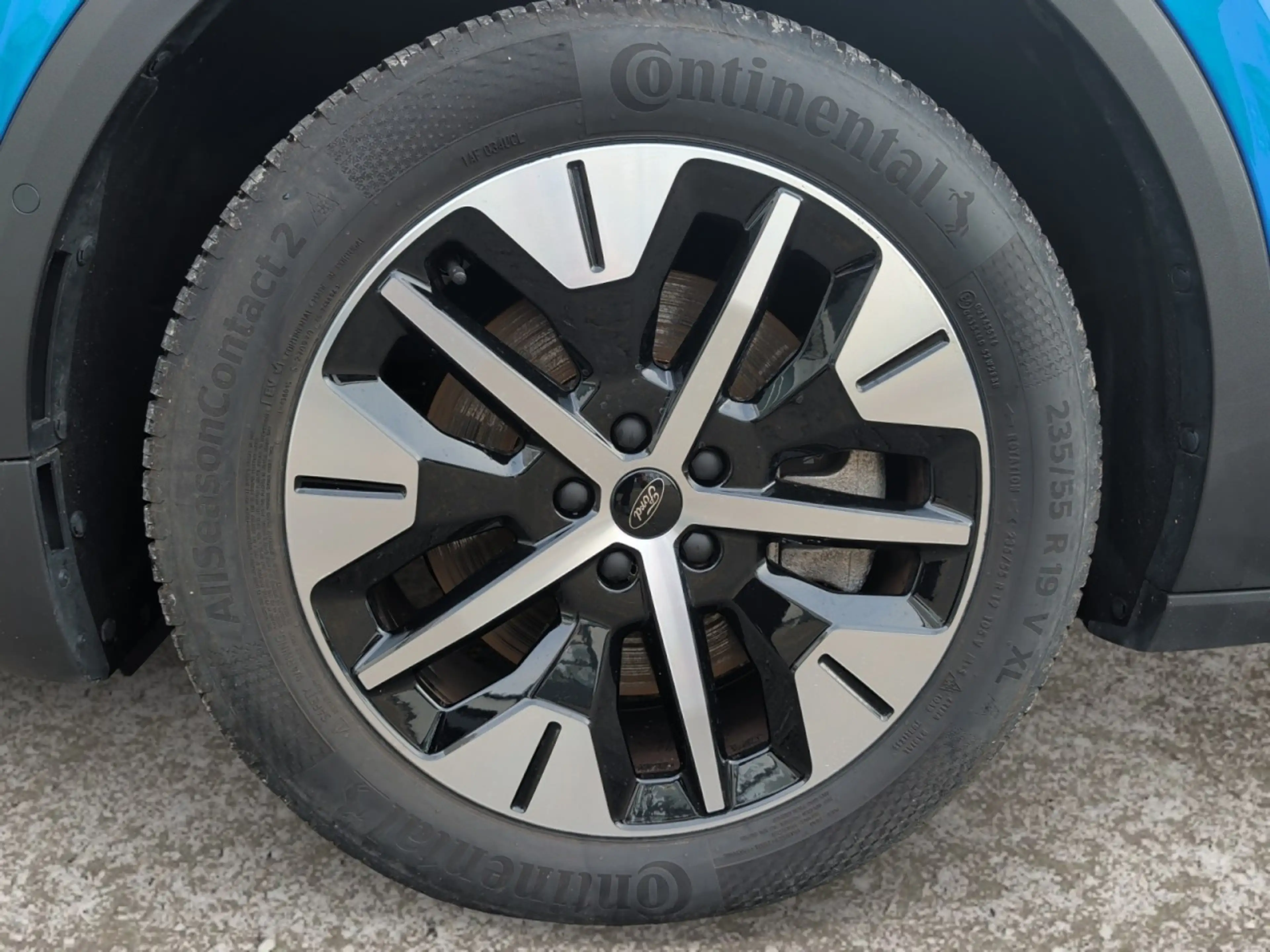 Ford Explorer RWD Extended Range Kamera+KeyFree+ACC Klima Navi — photo 10