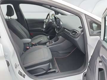 Fotografie 6 des Ford Fiesta 1.0 EcoBoost M-Hybrid ST-Line