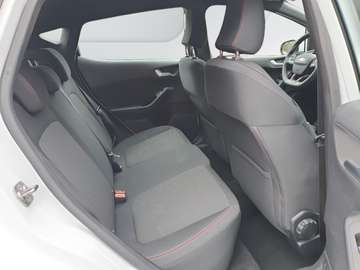 Fotografie 7 des Ford Fiesta 1.0 EcoBoost M-Hybrid ST-Line