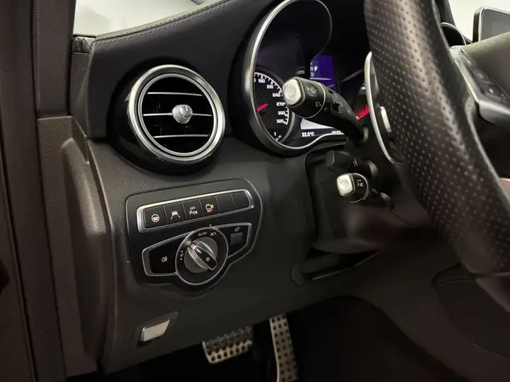 Mercedes-Benz GLC 63 AMG 4M*68 TKM*PANO*ACC*MEMO*TRITTBRETT – Foto 16