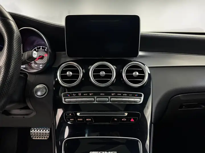 Mercedes-Benz GLC 63 AMG 4M*68 TKM*PANO*ACC*MEMO*TRITTBRETT – Foto 28