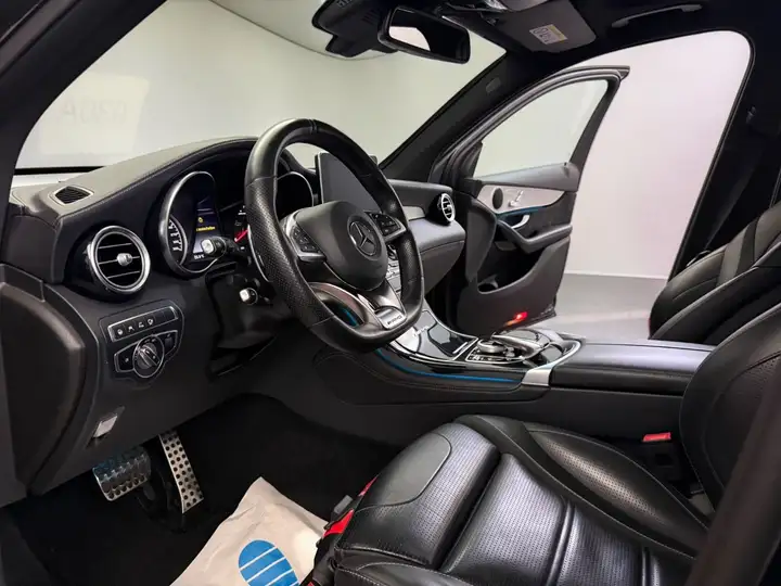 Mercedes-Benz GLC 63 AMG 4M*68 TKM*PANO*ACC*MEMO*TRITTBRETT – Foto 11