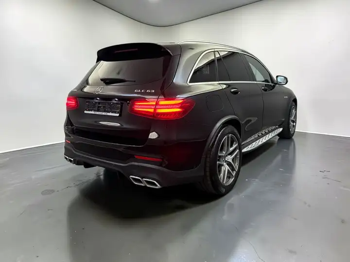 Mercedes-Benz GLC 63 AMG 4M*68 TKM*PANO*ACC*MEMO*TRITTBRETT – Foto 8