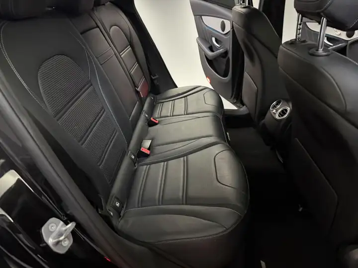 Mercedes-Benz GLC 63 AMG 4M*68 TKM*PANO*ACC*MEMO*TRITTBRETT – Foto 23