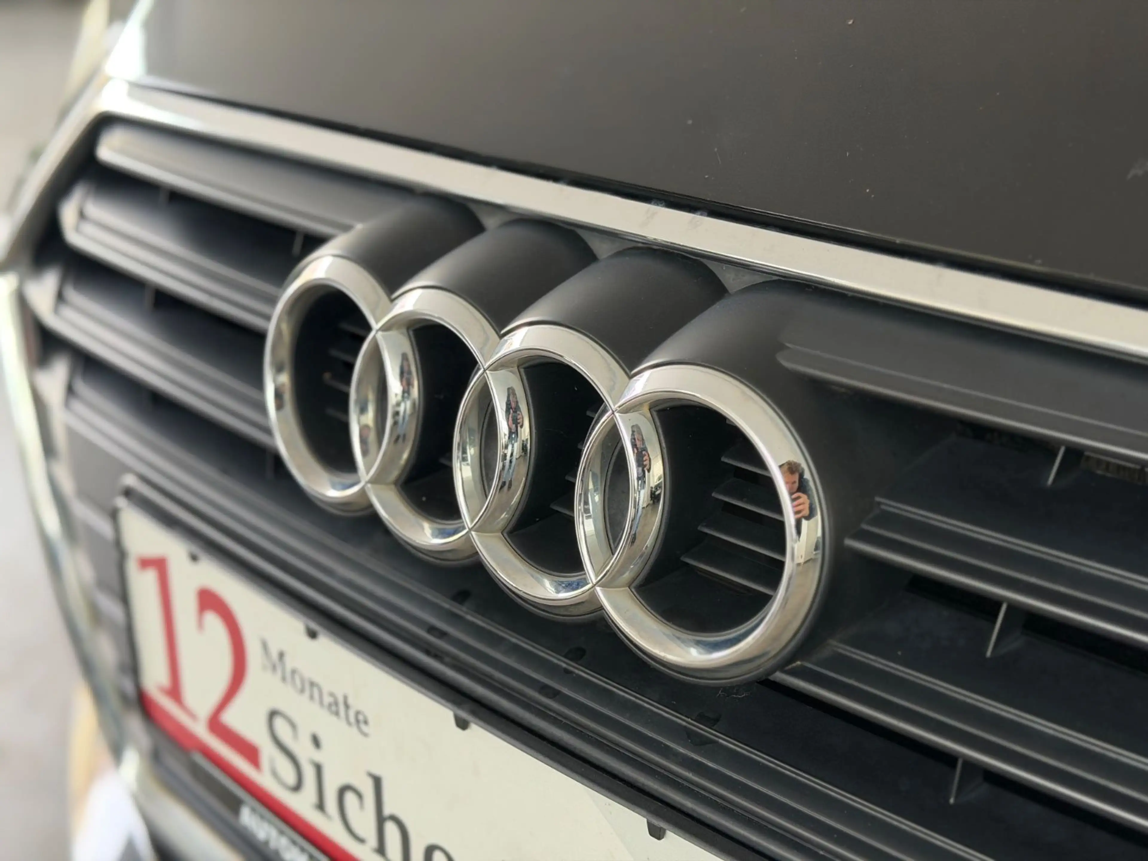 Audi A4 Lim. basis Xenon AHK 2.Hand Temp PDC — photo 7