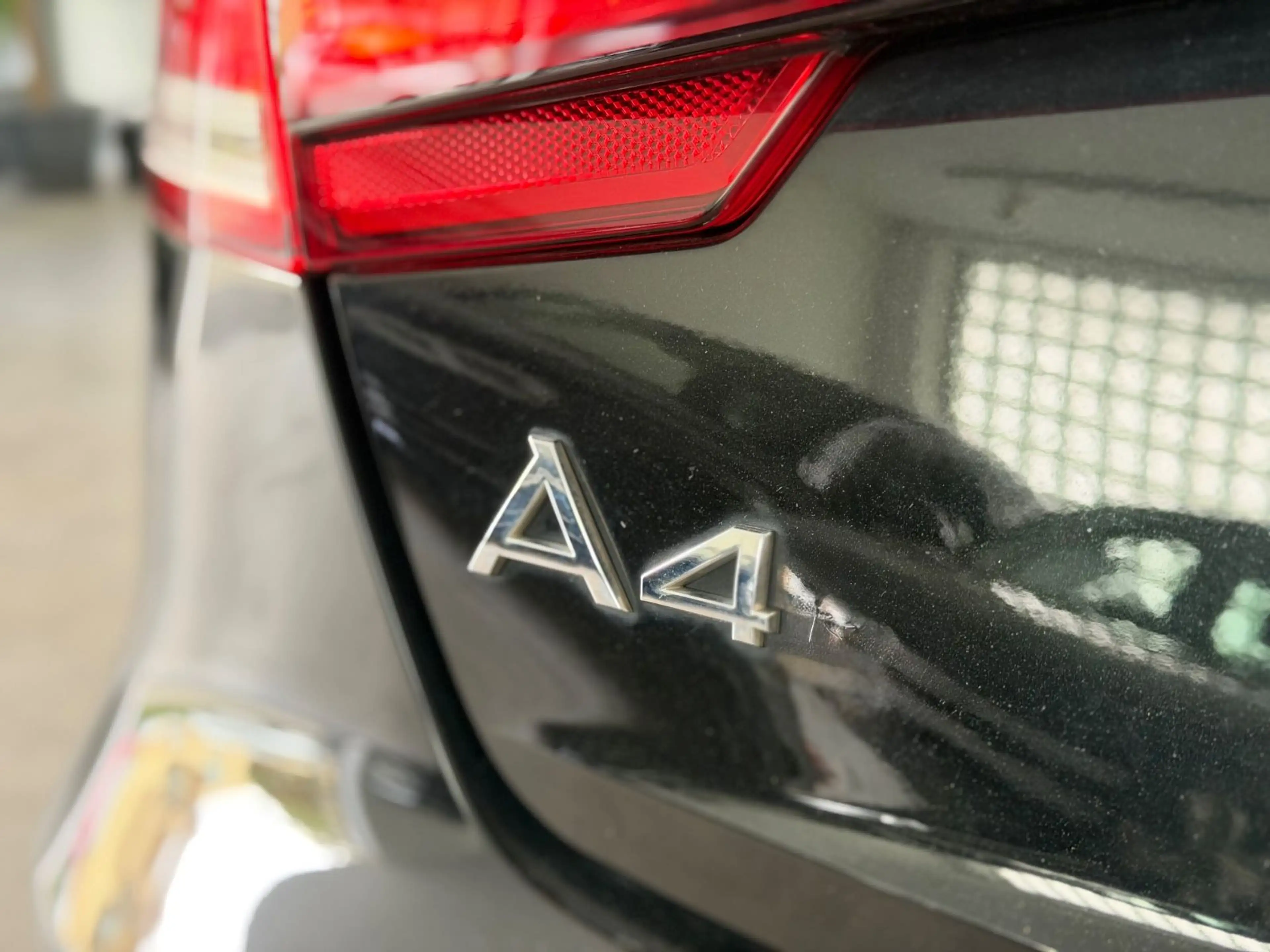 Audi A4 Lim. basis Xenon AHK 2.Hand Temp PDC — photo 15