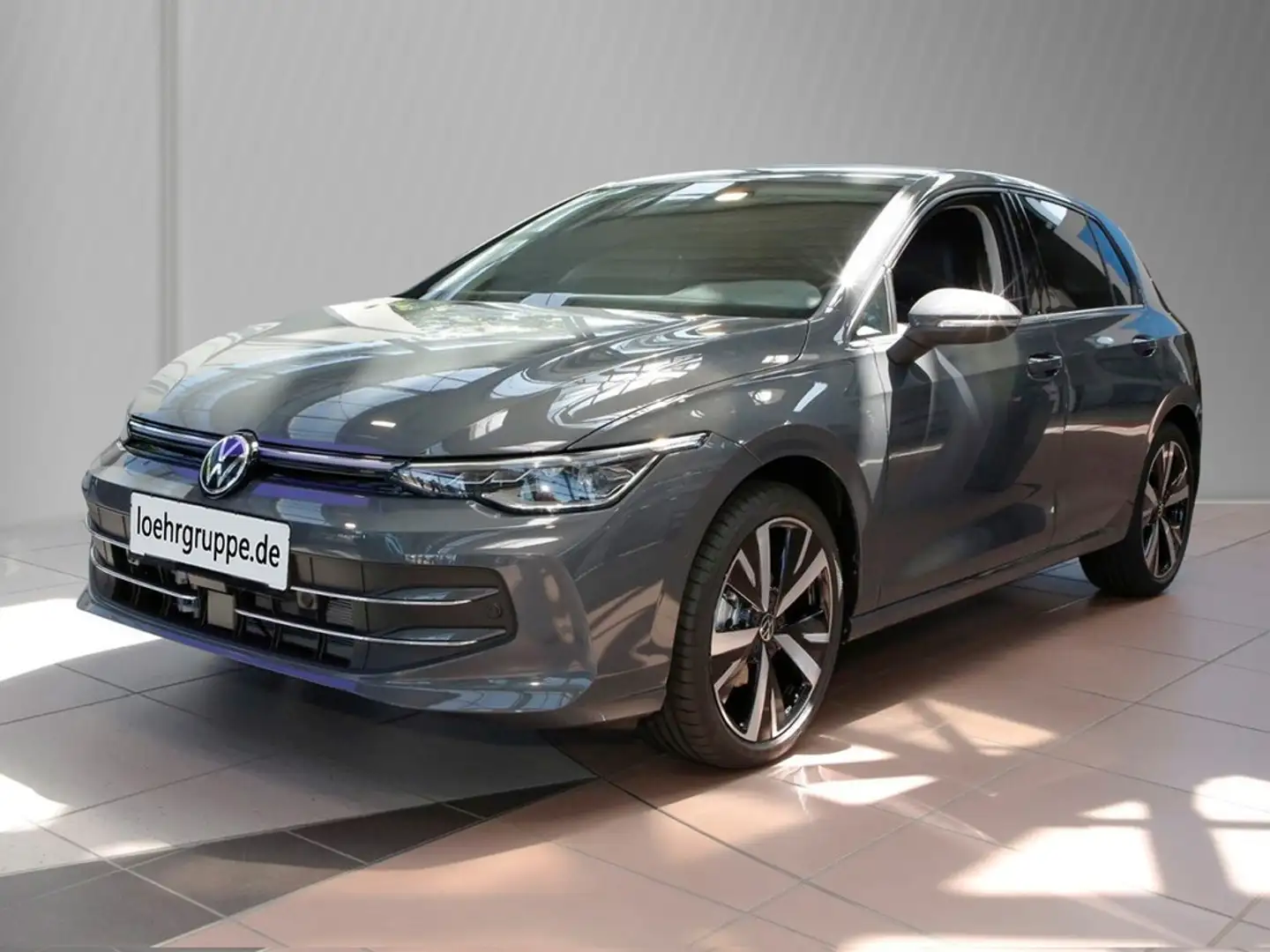 Volkswagen Golf Style 1.5 eTSI OPF 7-Gang-DSG Grijs - 2