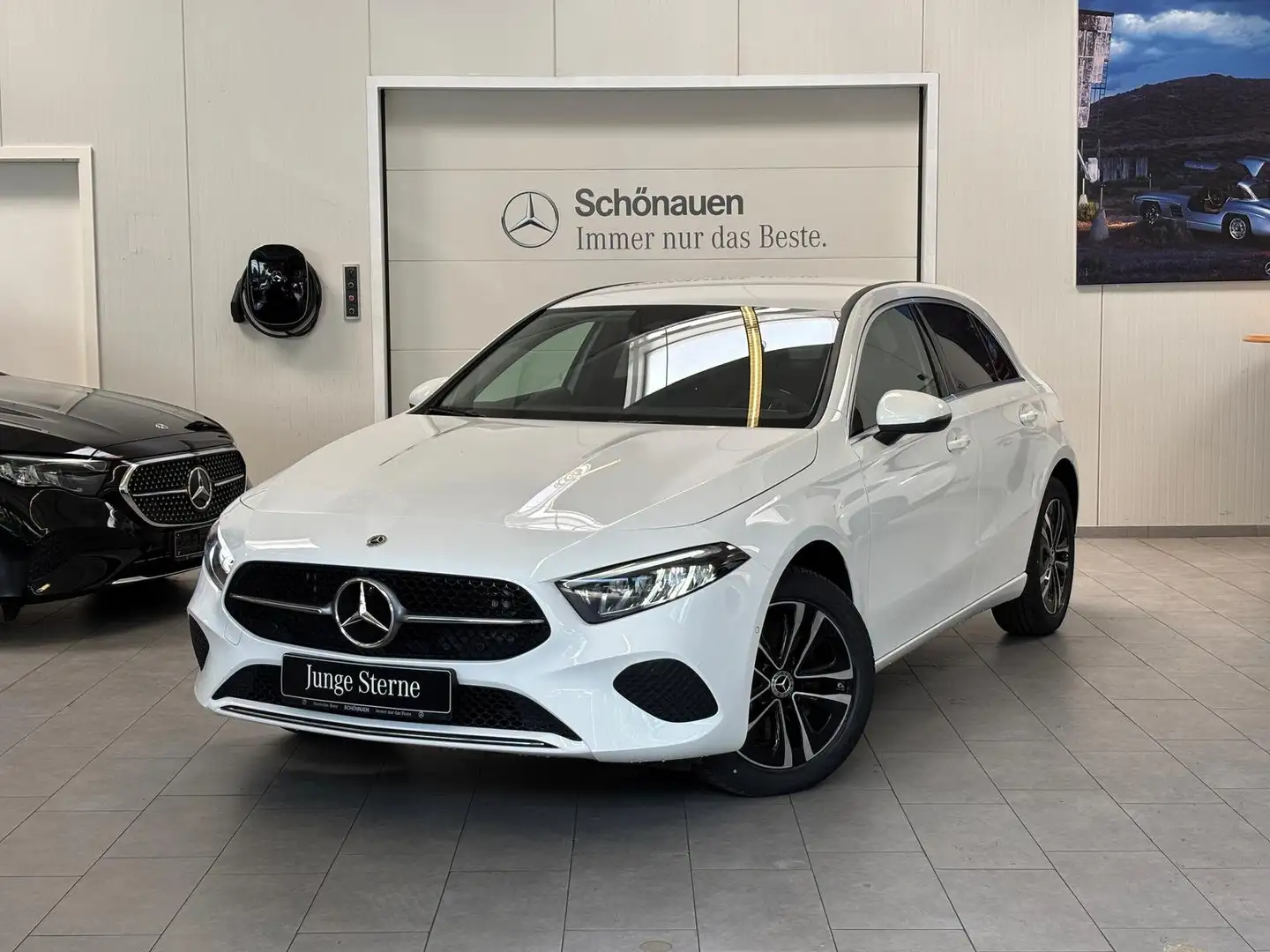 Mercedes-Benz A 250 e PROGRESSIVE ADVANCED+11KW+PRIVACY+WINTER Biały - 1
