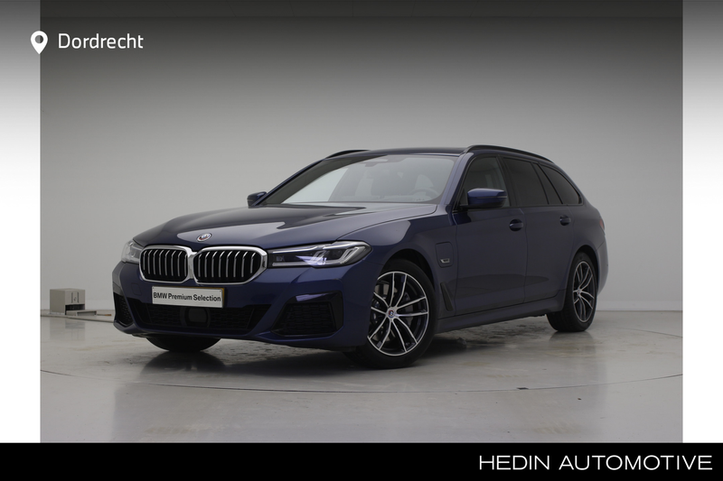 BMW 530 5-serie Touring 530e High Executive | Adaptief Ond