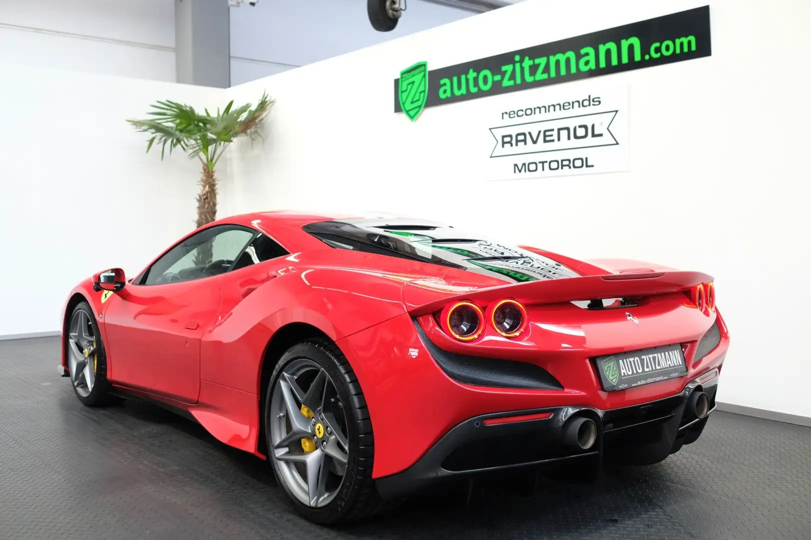 Ferrari F8 Tributo ATELIER/1.HAND/CARBON/LIFT/RACING SEA Rojo - 2