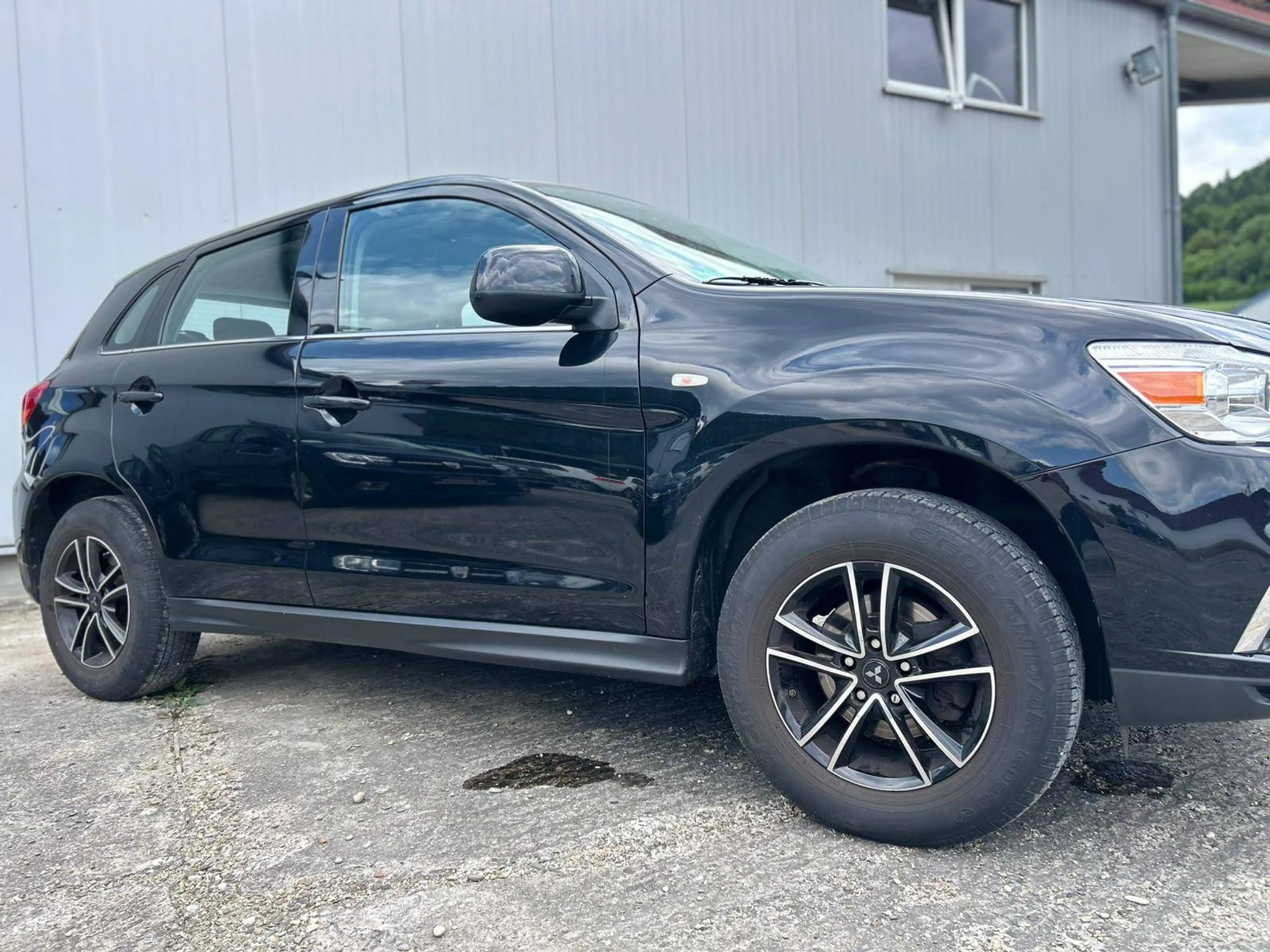 Mitsubishi ASX 1.6 Edition R-kamera/ Navi Carplay/Led.-Bluet. 2xAluf. — photo 5