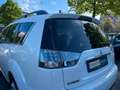 Mitsubishi Outlander Invite 4WD°7Sitze°Xenon°Garantie°AHK° Weiß - thumbnail 6