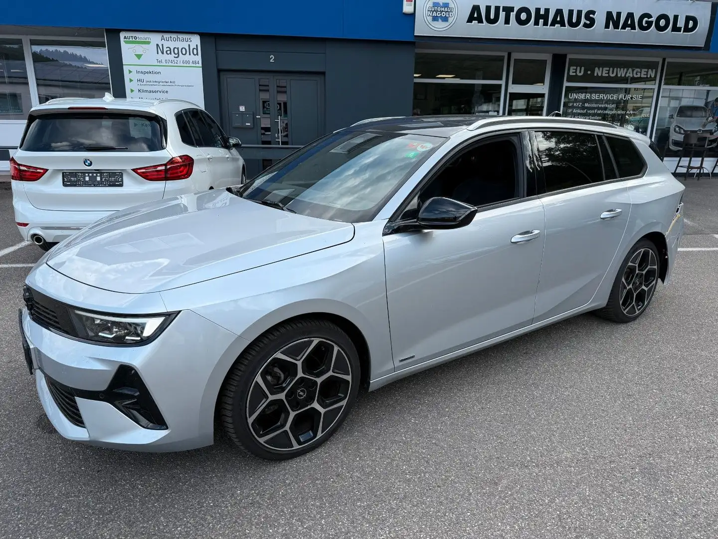 Opel Astra L  ST Ultimate Paket Kam LED Pano AHK H-Up Silber - 1